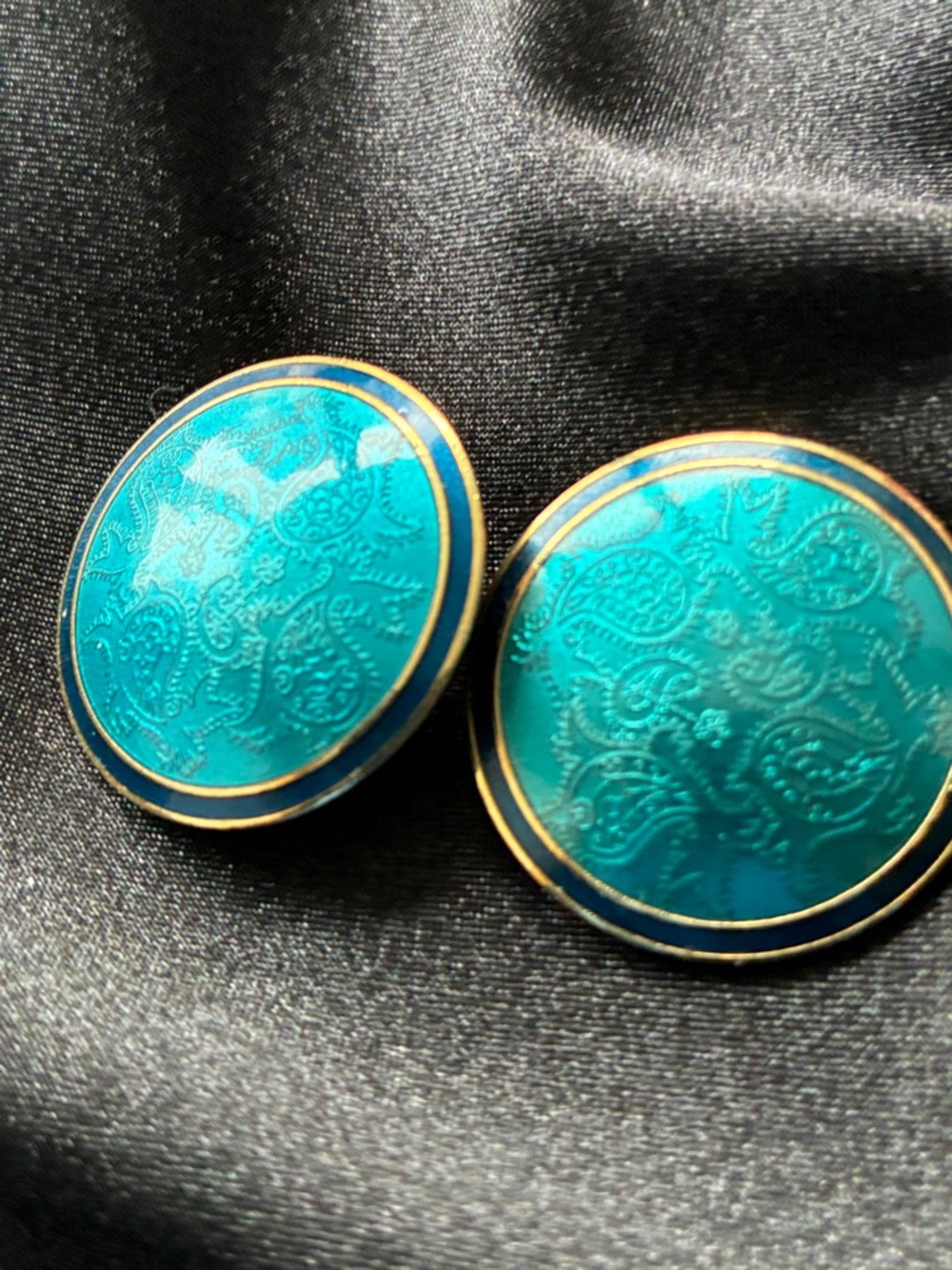 Nusi Turquoise Paisley Enamel Button Earrings - Women Jewelry vintage